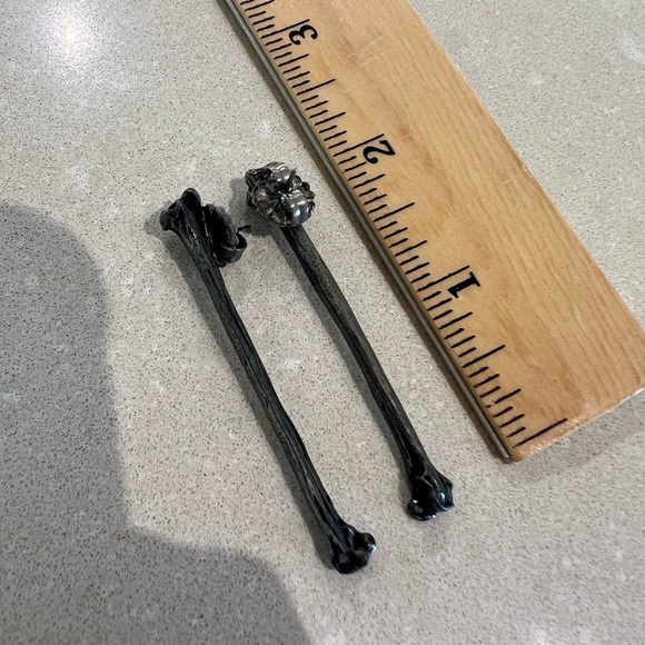 Black Bird Skull Necklace and Bone Earrings Set - Picture 9 of 11